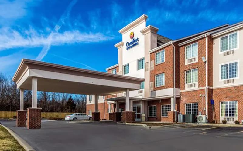 Comfort Inn & Suites Dayton North