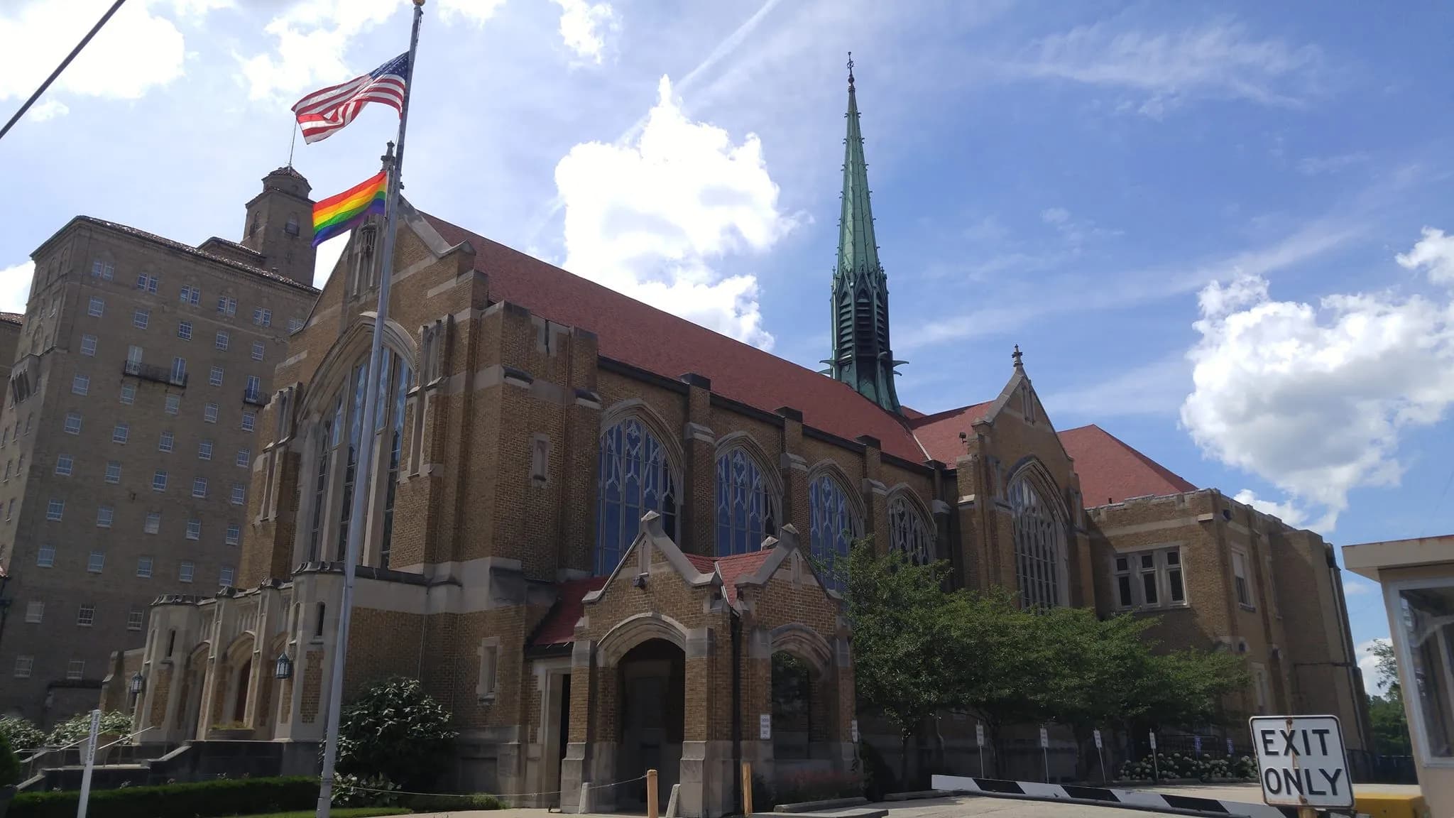 The Miami University Choraliers and SINGergy